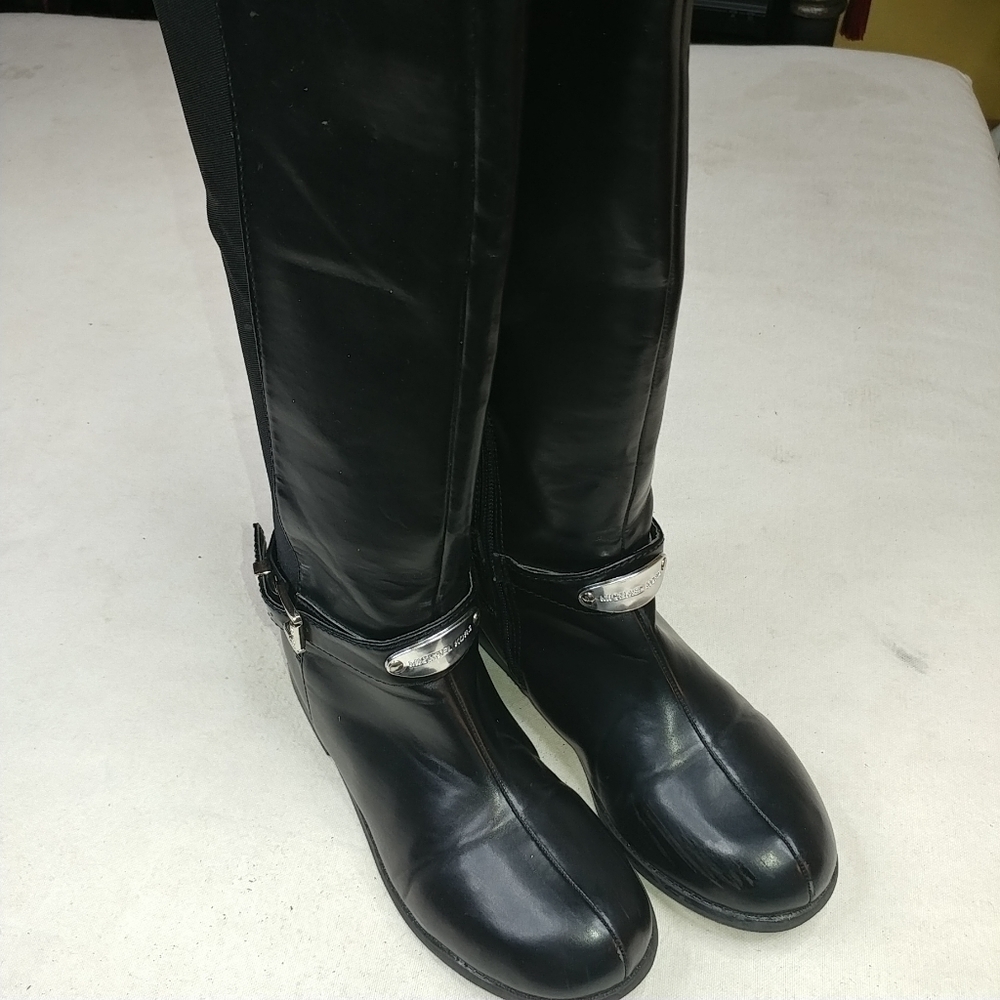 Michael Kors "Parson 15" black boots sz girls 2